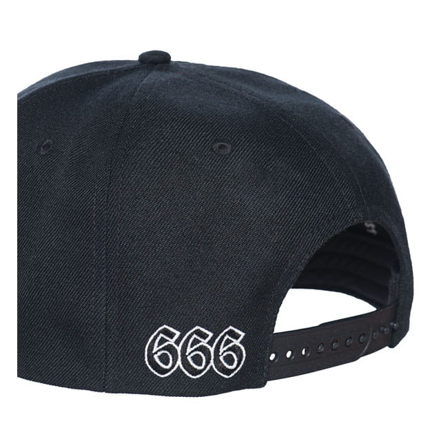 566207ak.jpg