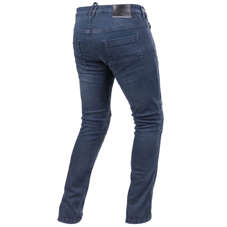 gravel_blue_back_1600px.jpg