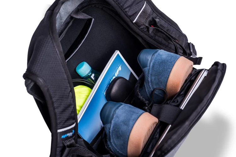 ayro_backpack_OPEN_2 (1).jpg