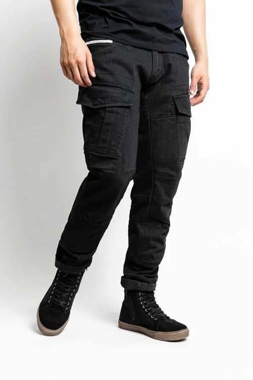 MJDC5001_Defender-Mono_Black_2021-5115_LR.jpg