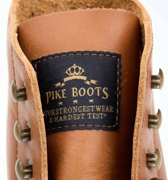 1966 Low Quarters redwood brown 5.jpg