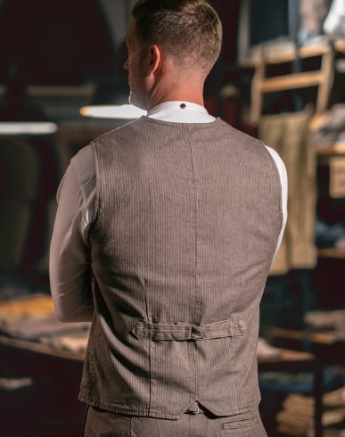 1905 Hauler Vest HBT brown2.jpg