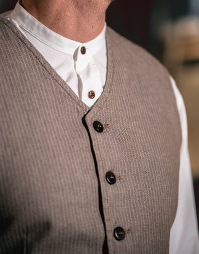 1905 Hauler Vest HBT brown5.jpg