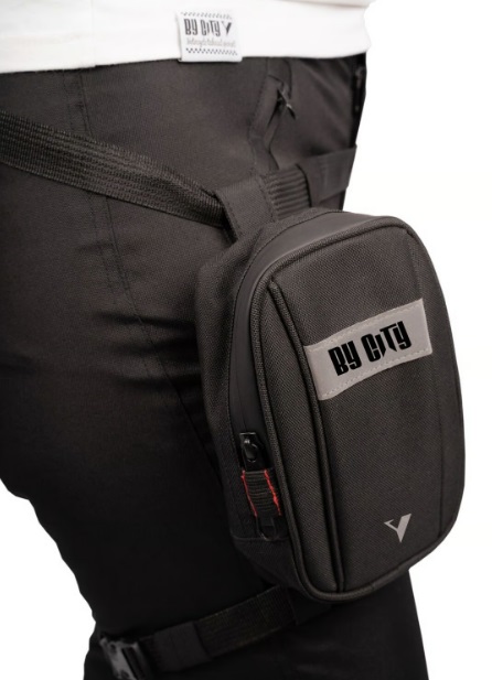 BY-CITY-LEG-BAG-BLACK-DE-MOTOS3.jpg