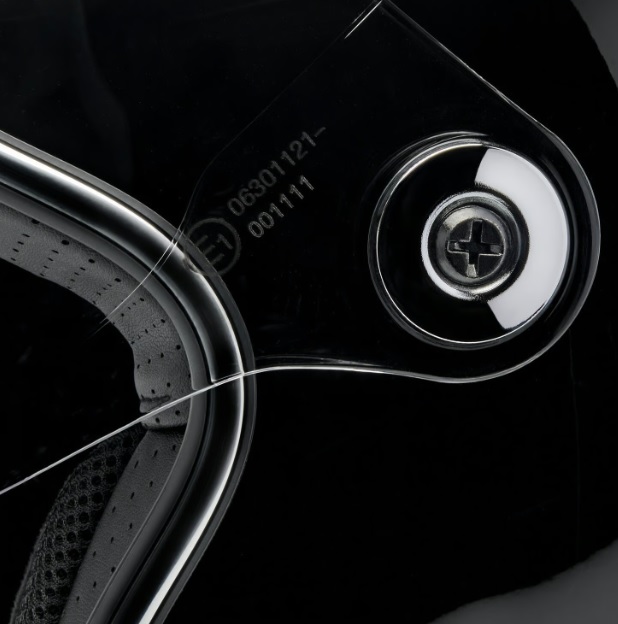 Biltwell Tahoe helmet gloss black demotos 9.jpg