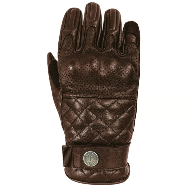 john-doe-trucker-brown-de-motos.jpg