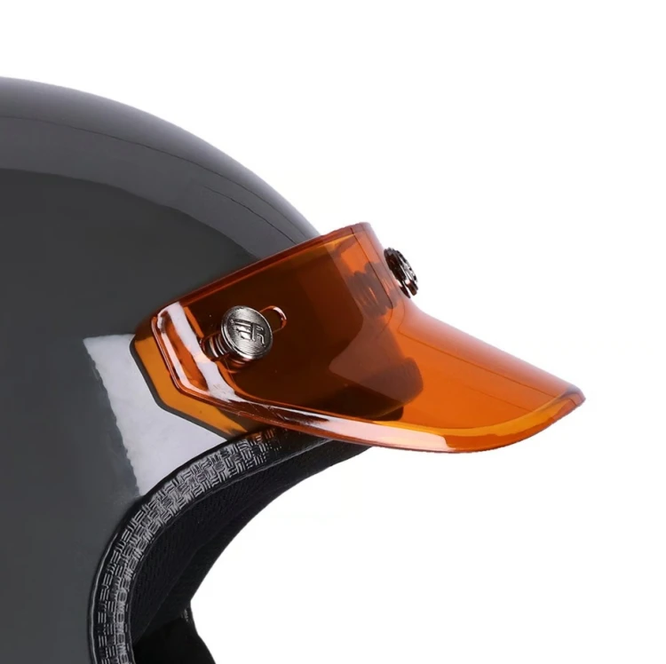 ROEG-daszek-de-motos-o2.jpg