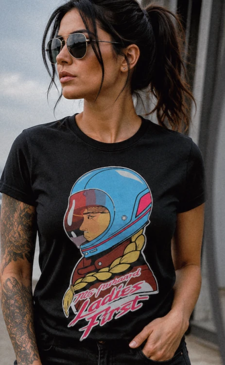 t-shirt lady demotos1.png