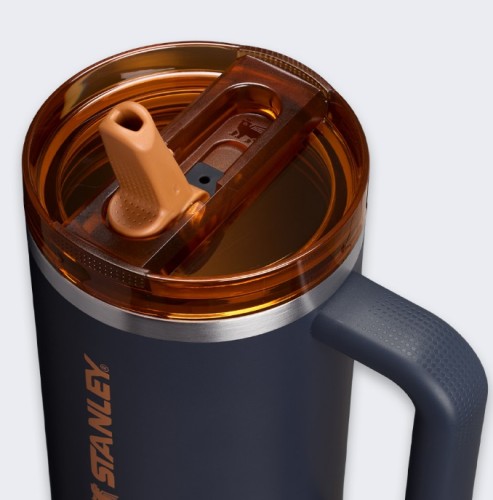 Stanley-Quencher-PrTour-Flip-de-motos1.jpg