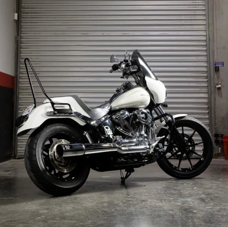 Biltwell Sissy Bar De Motos5.jpg
